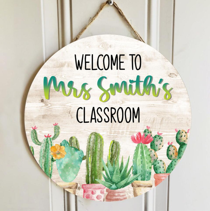 Personalized Name Classroom Door Decor Welcome Teacher Sign - Christmas Gift For Teachers