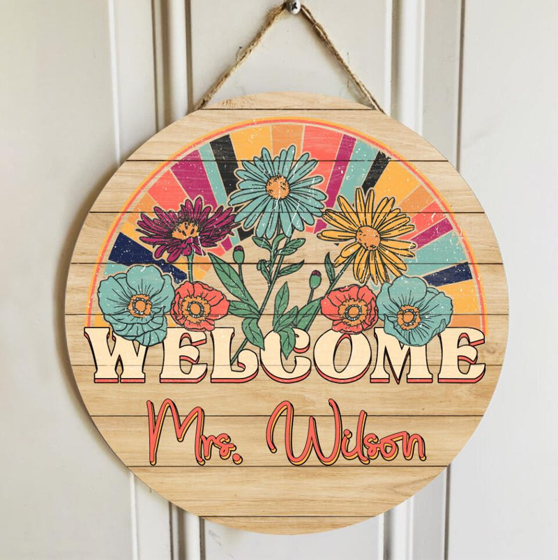 Personalized Welcome Teacher Name Signs Door Hanger - Teachers Appreciation Week Gifts
