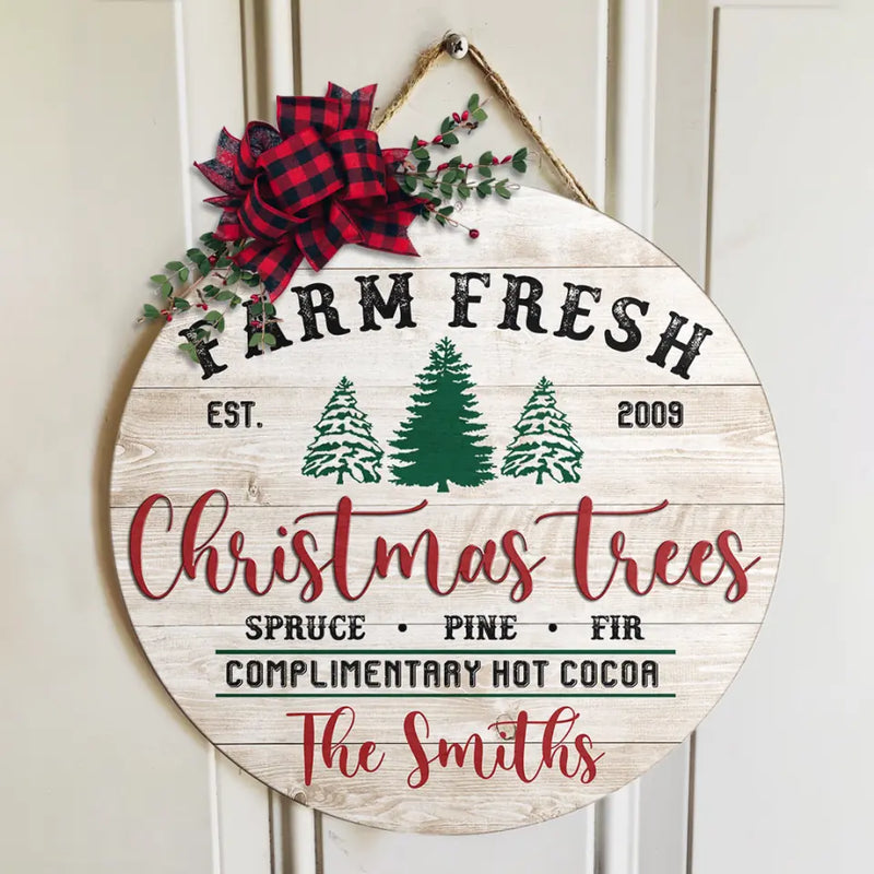 Farm Fresh Sign, Round Christmas Sign, Custom Name Sign, Family Name Sign, Christmas Wreath, Farmhouse Door Sign, Front Door Decor, Christmas Door Decor